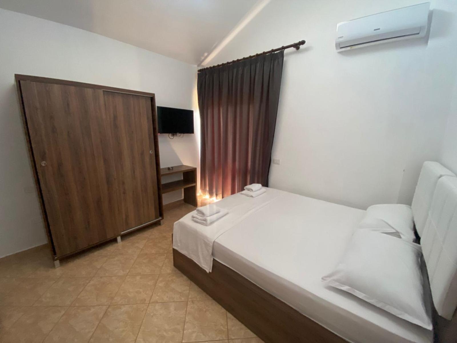 Sunrise Hotel Orikum Εξωτερικό φωτογραφία